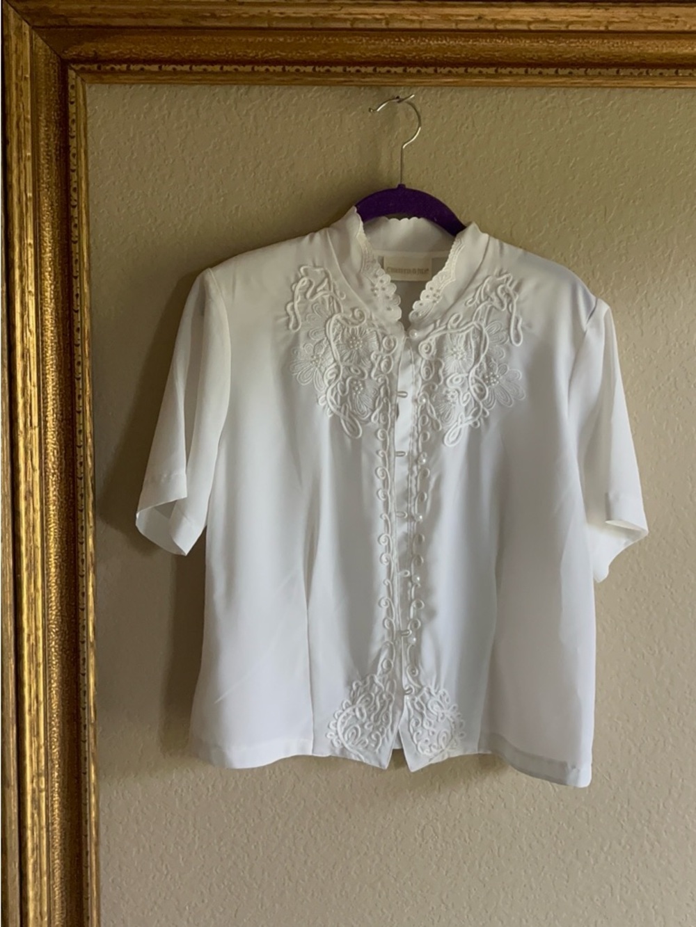 Vintage White Embroidered Short-Sleeve Christie & Jill Button Front Top